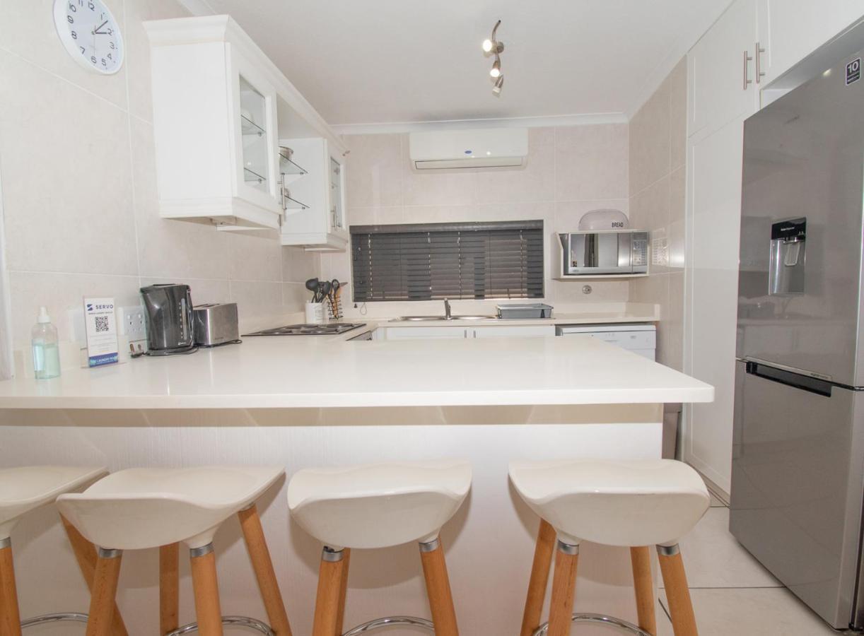 7 The Shades Umhlanga Rocks Διαμέρισμα Ντούρμπαν Εξωτερικό φωτογραφία