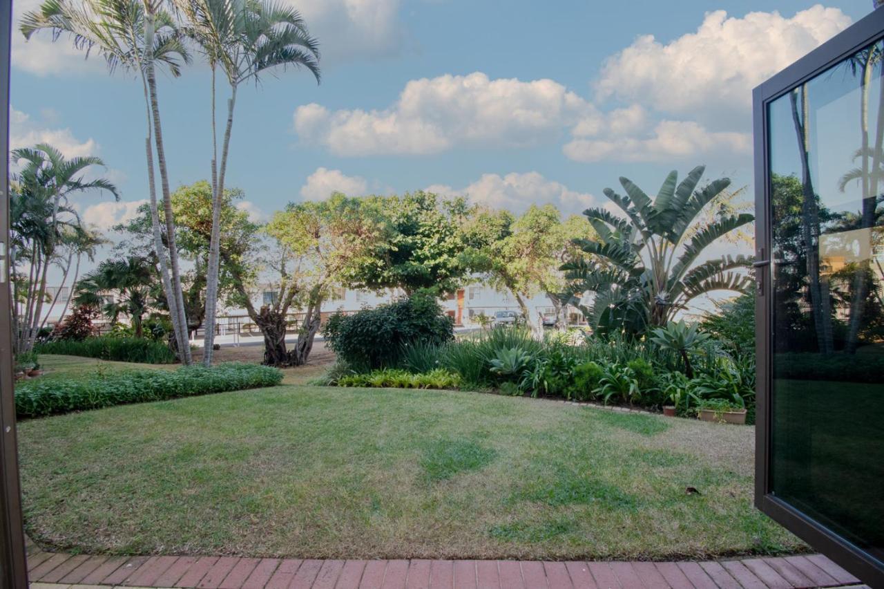 7 The Shades Umhlanga Rocks Διαμέρισμα Ντούρμπαν Εξωτερικό φωτογραφία